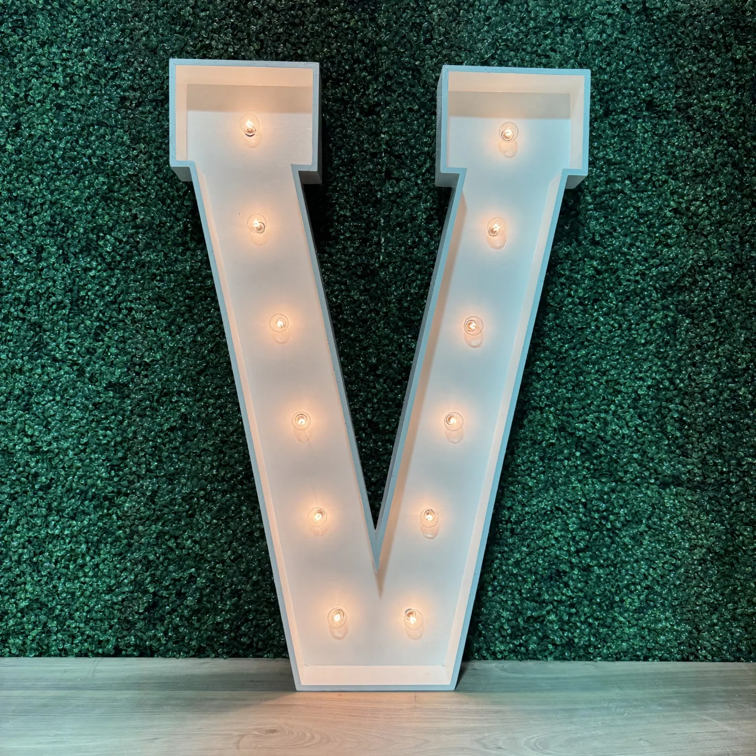 Marquee Letter V