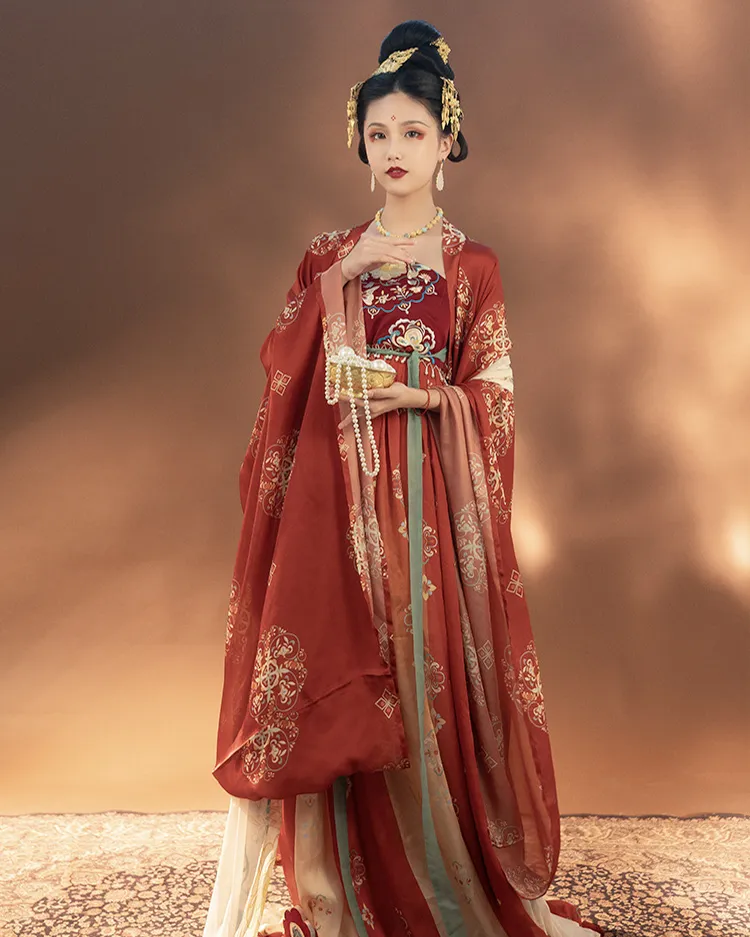 Red Hezi skirt set 红诃子裙