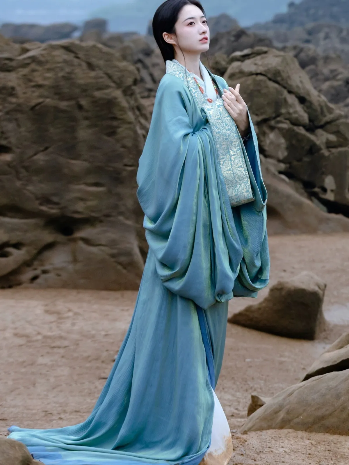 Blue Warring State style robe 幽蓝色战国袍 