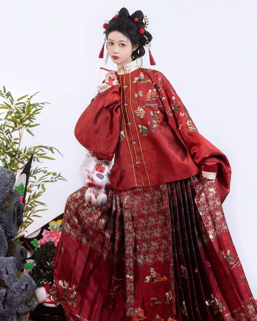 Red "Baizi" Ma’mian skirt set  百子衣马面裙套 