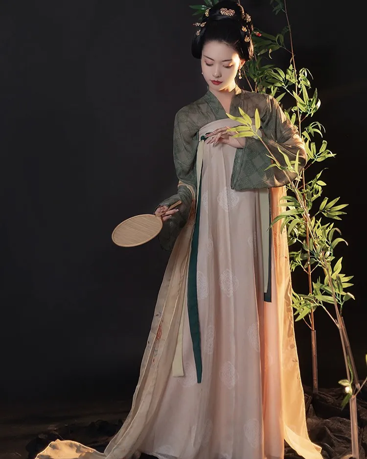  Dark green & beige Qixiong skirt set 墨绿齐胸裙 