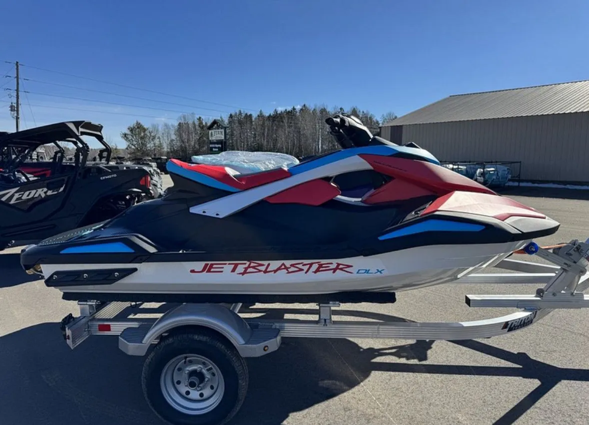 set of 2 Jet Skis