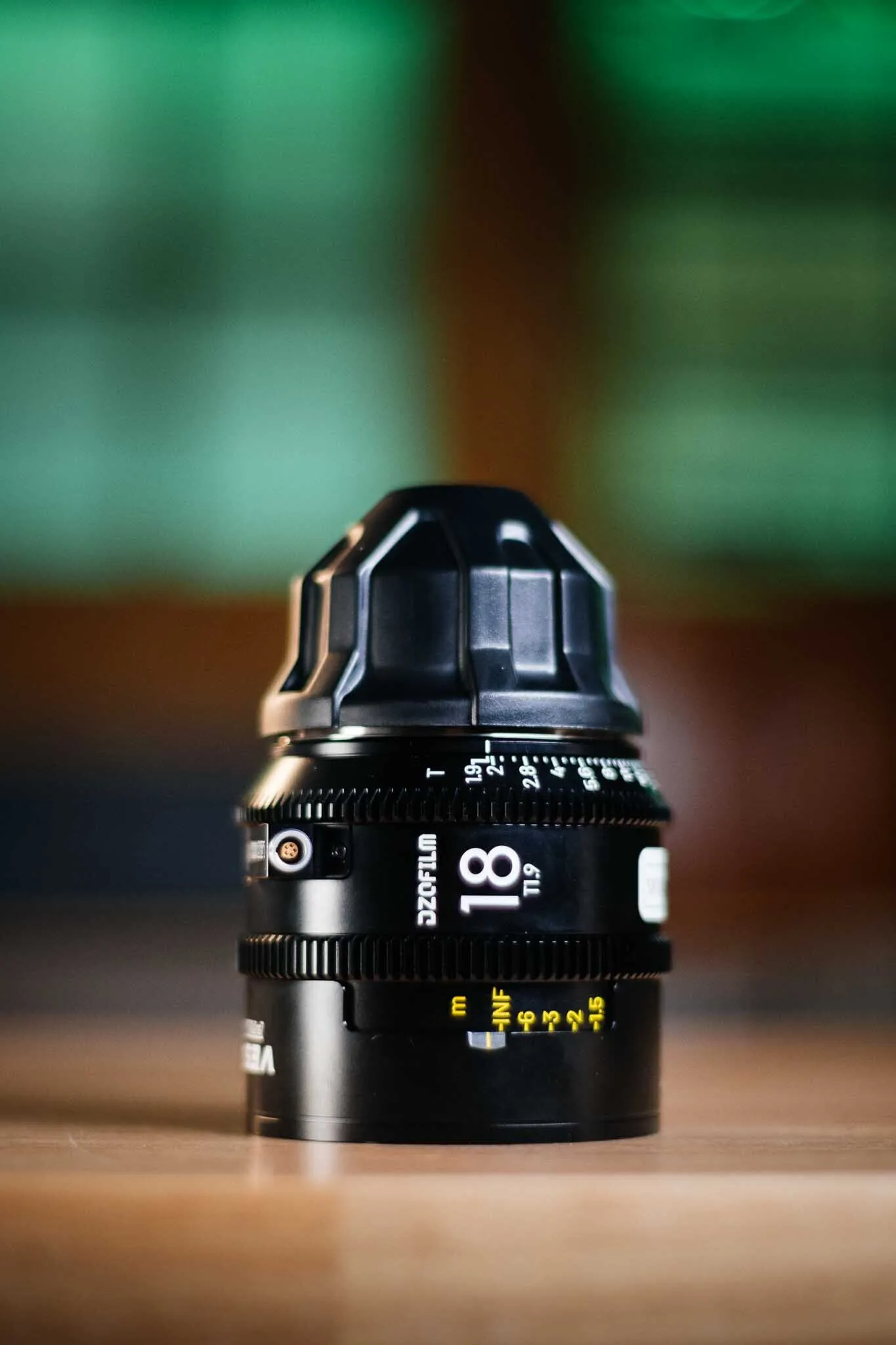 18mm T1.9 DZO Vespid II FF prime lens PL-mount