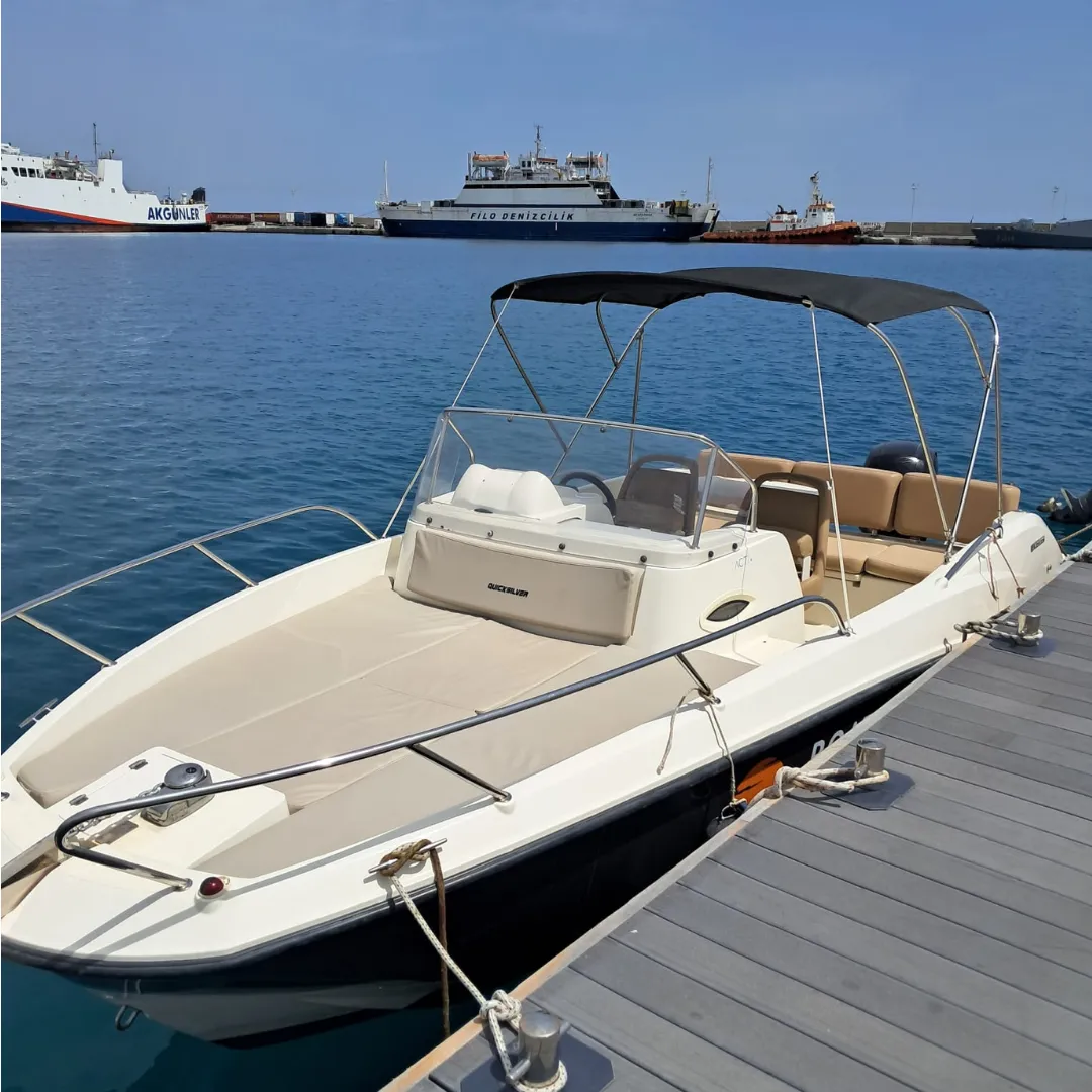 Quicksilver 675 Open