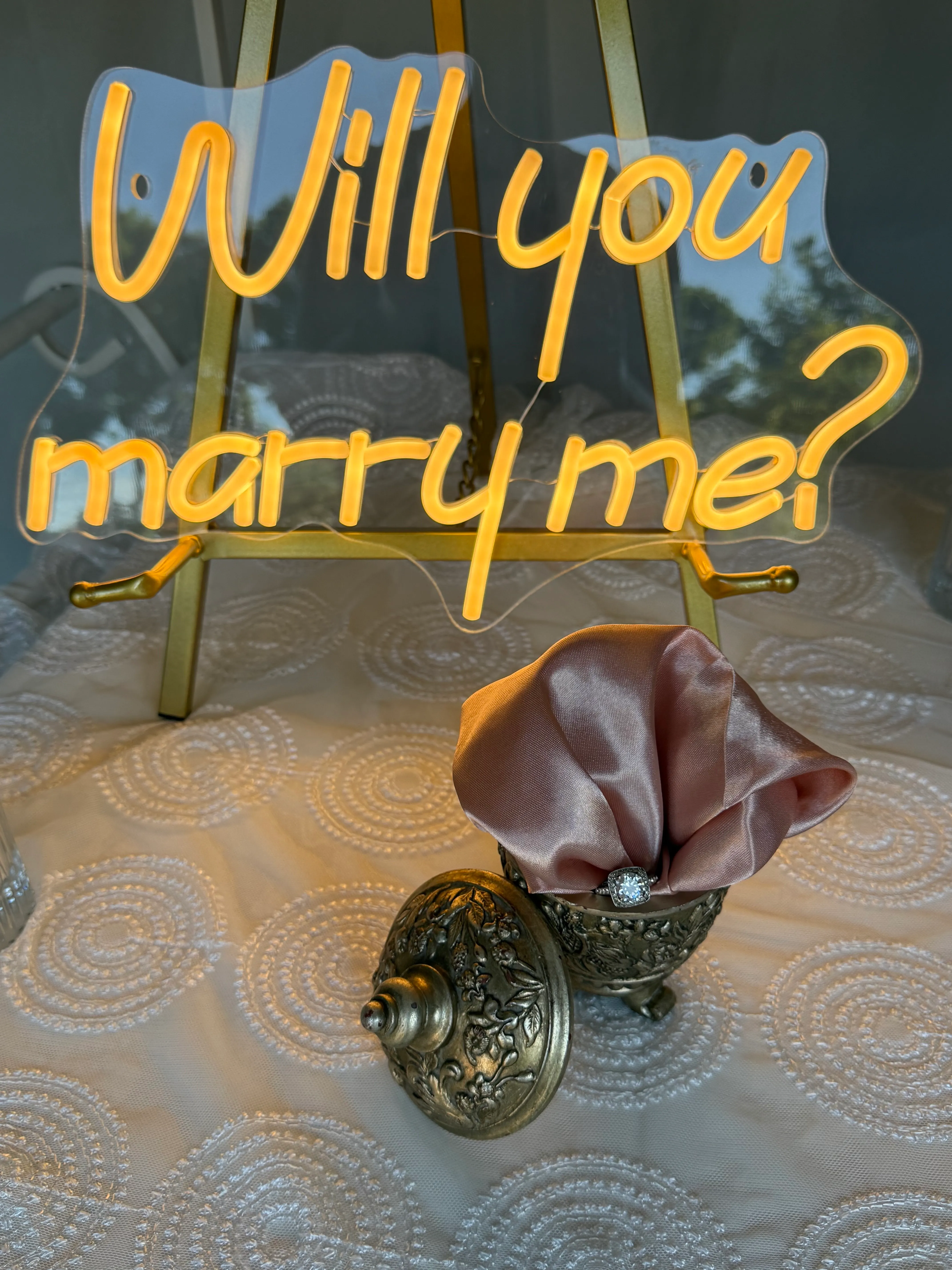 Will You Marry Me? Neon