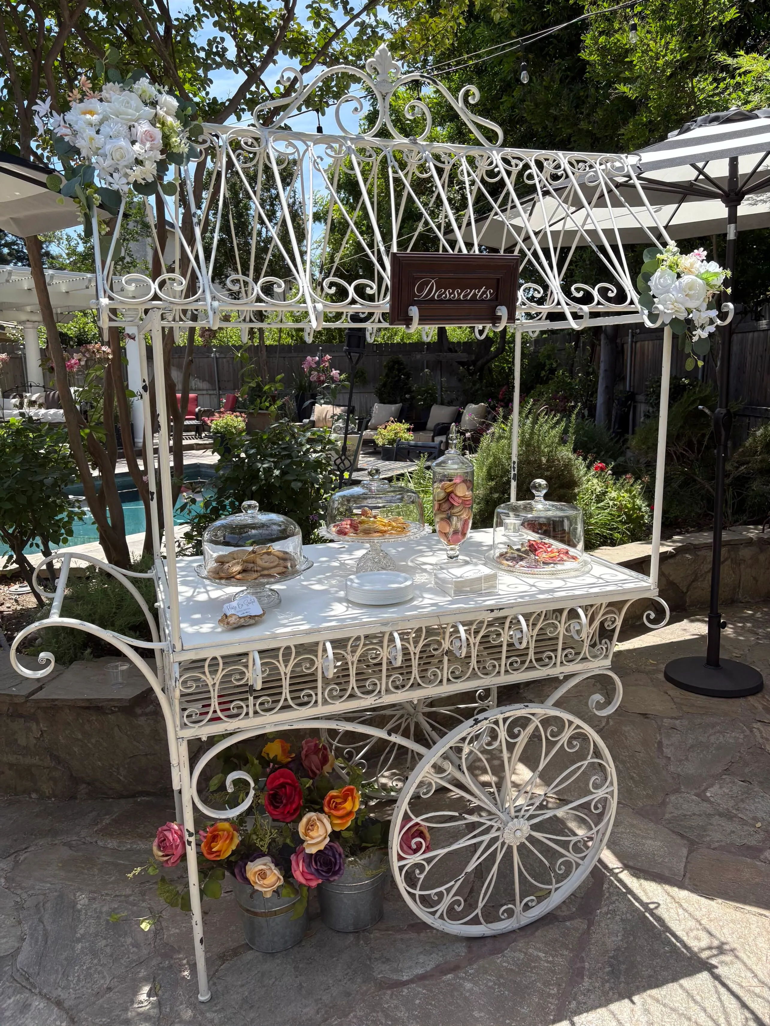 Parisian Flower Cart 