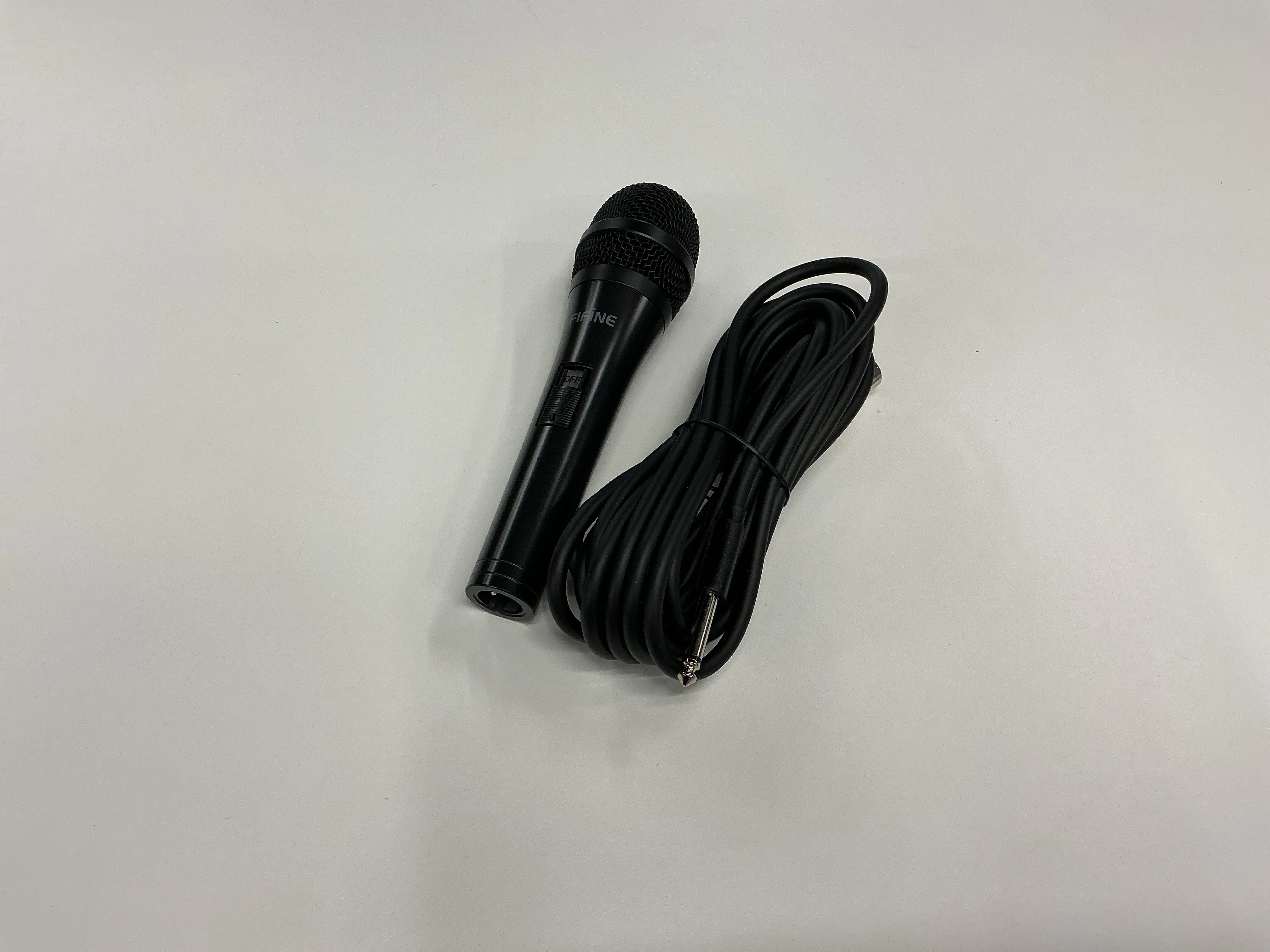 Handheld Microphone (Plug-in)