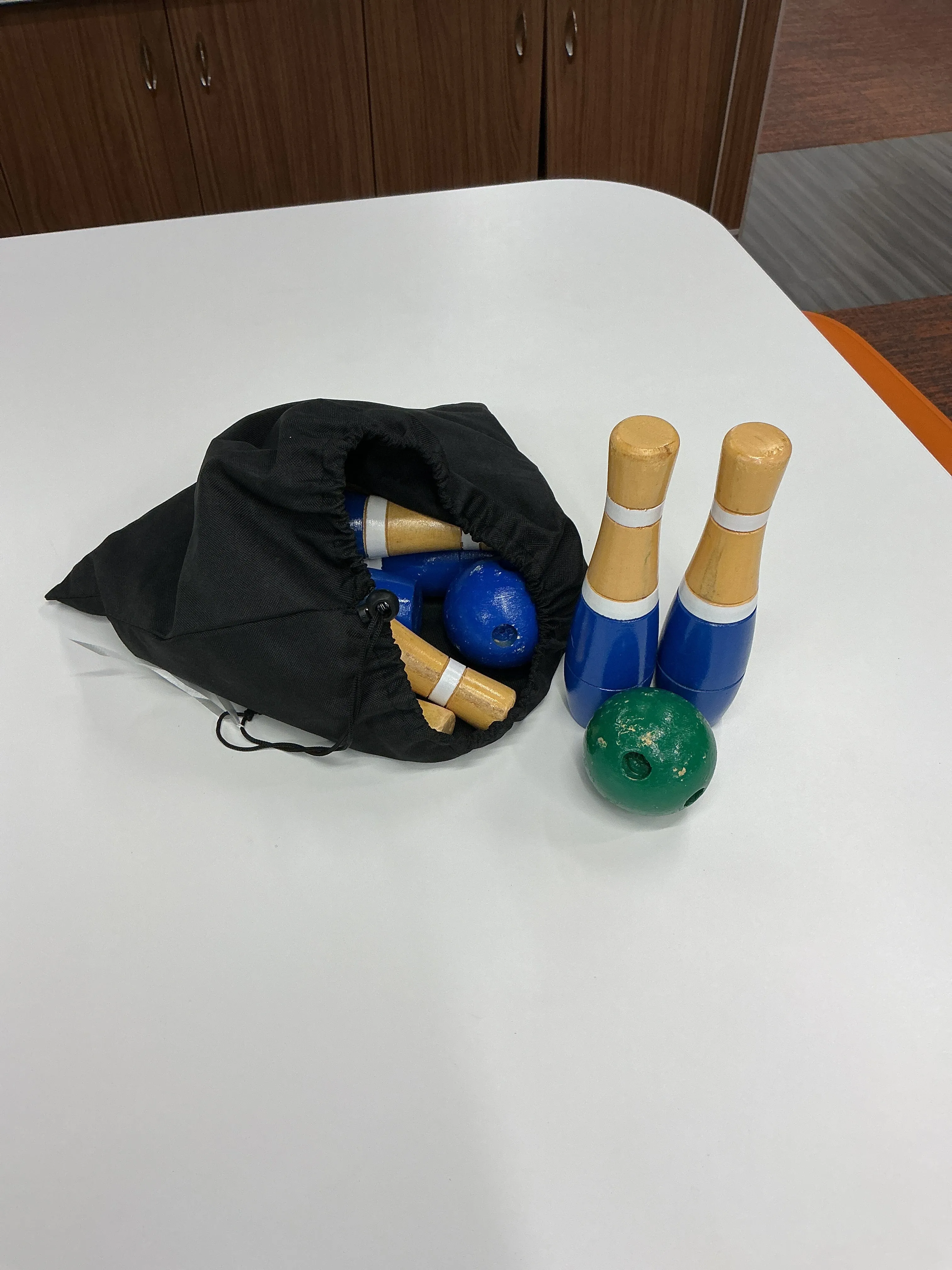 Mini bowling 