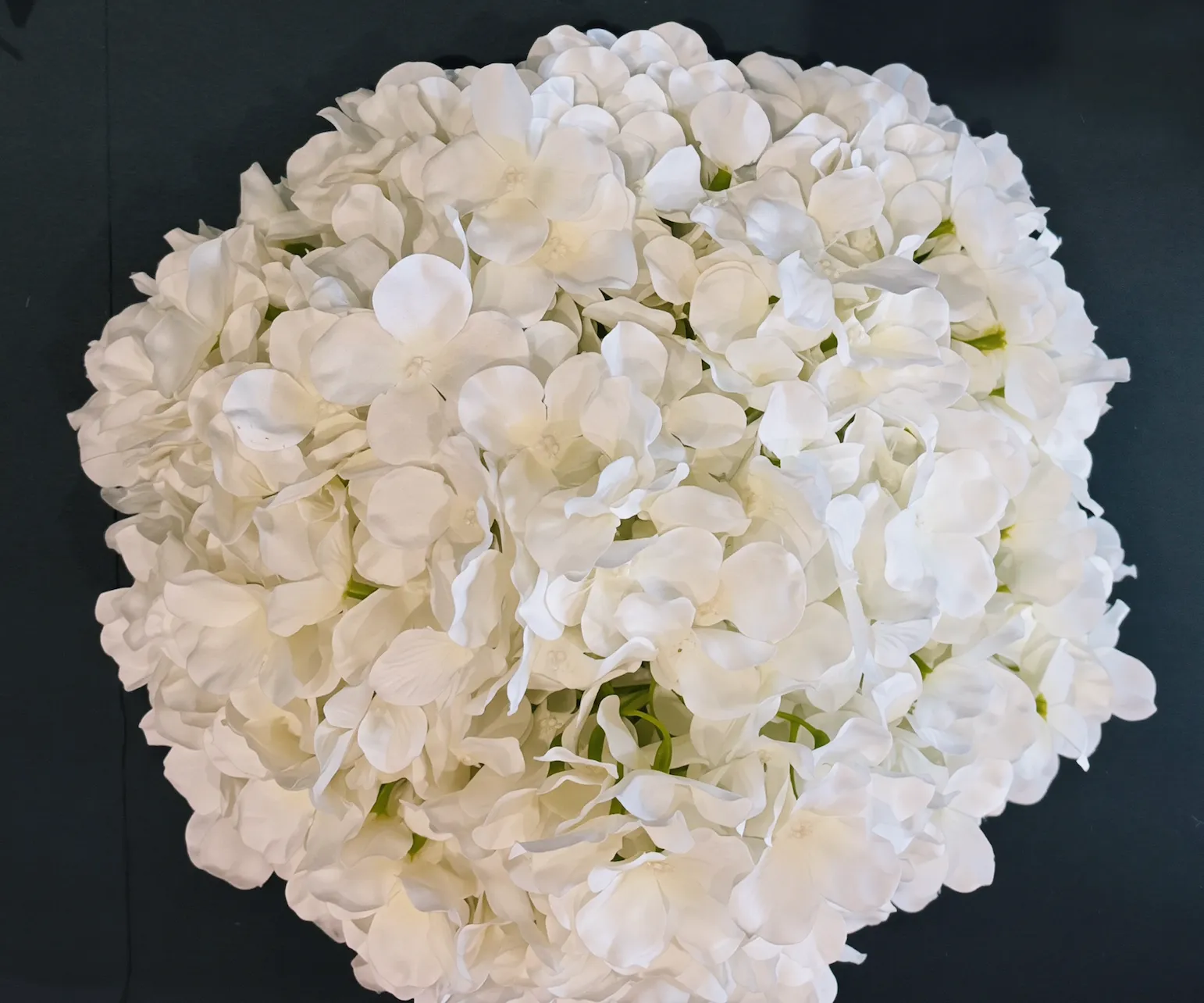 White Floral Centerpiece