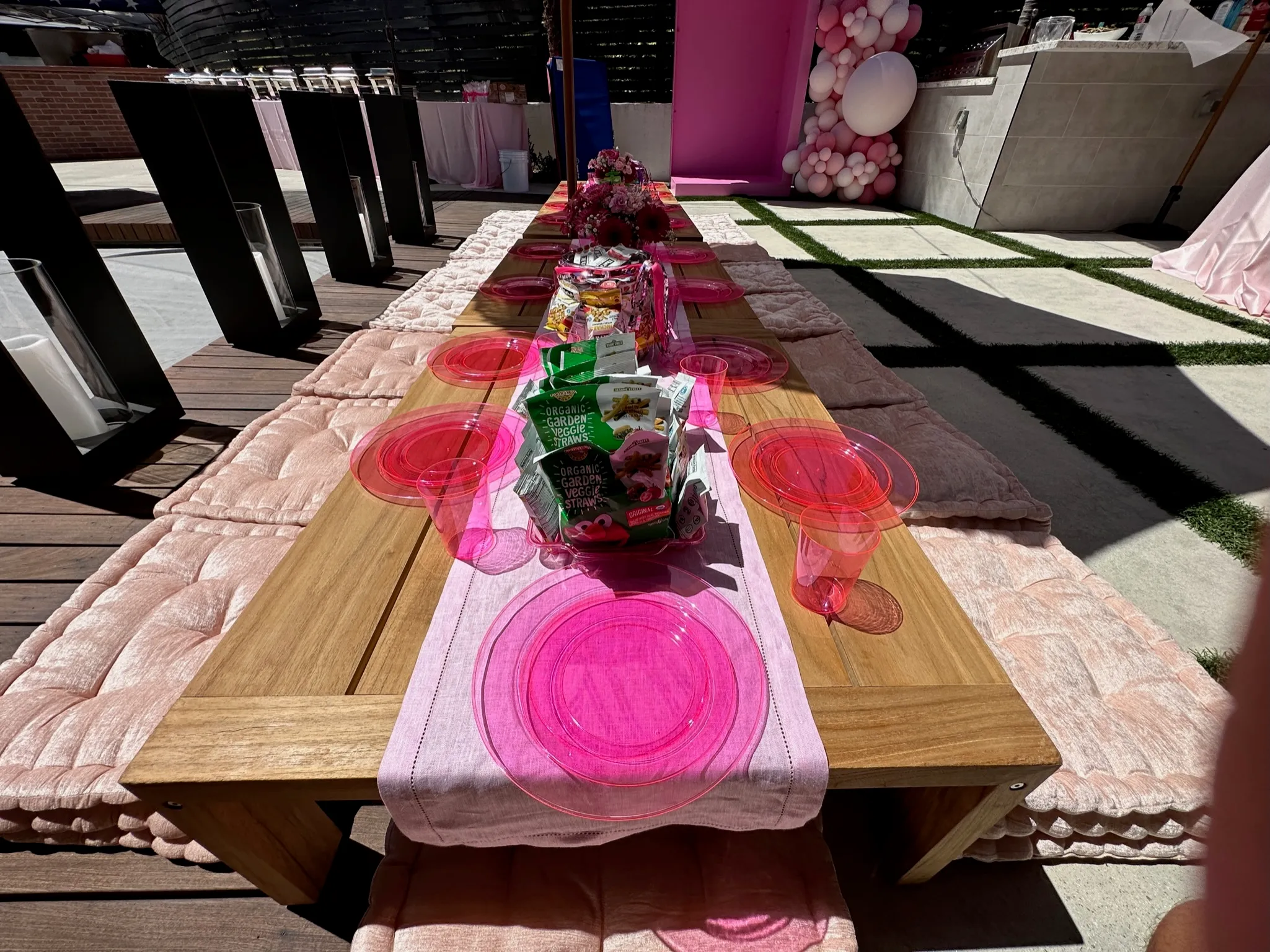 Tables, Chairs, & Decor