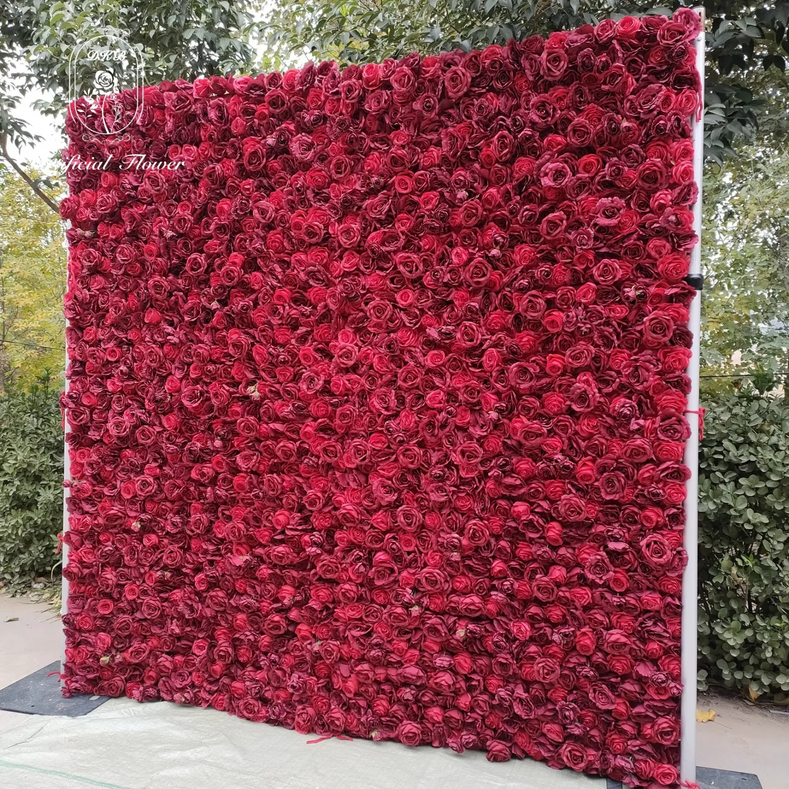 Mur de fleur rouge