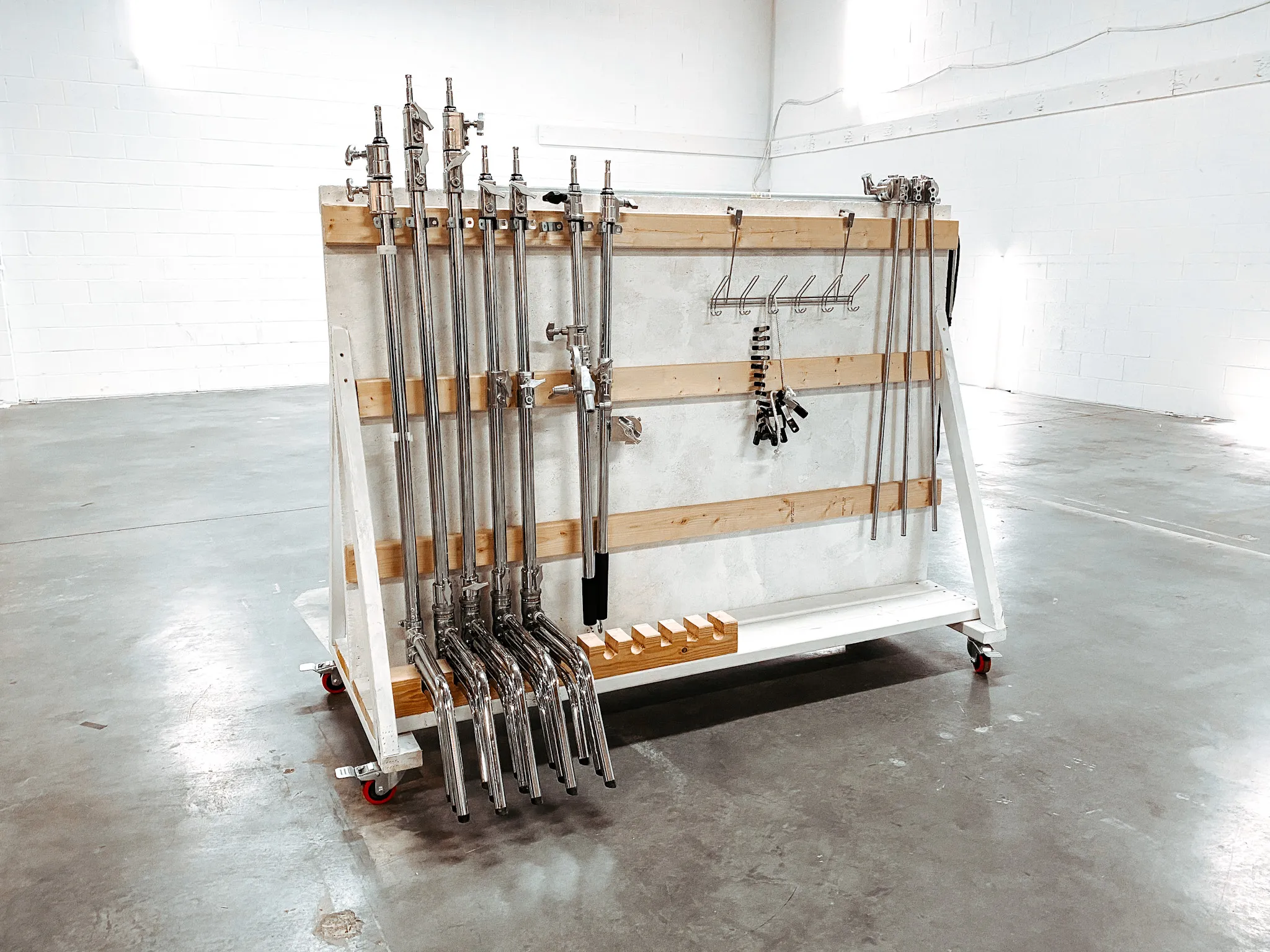 Loaded Studio Grip Cart