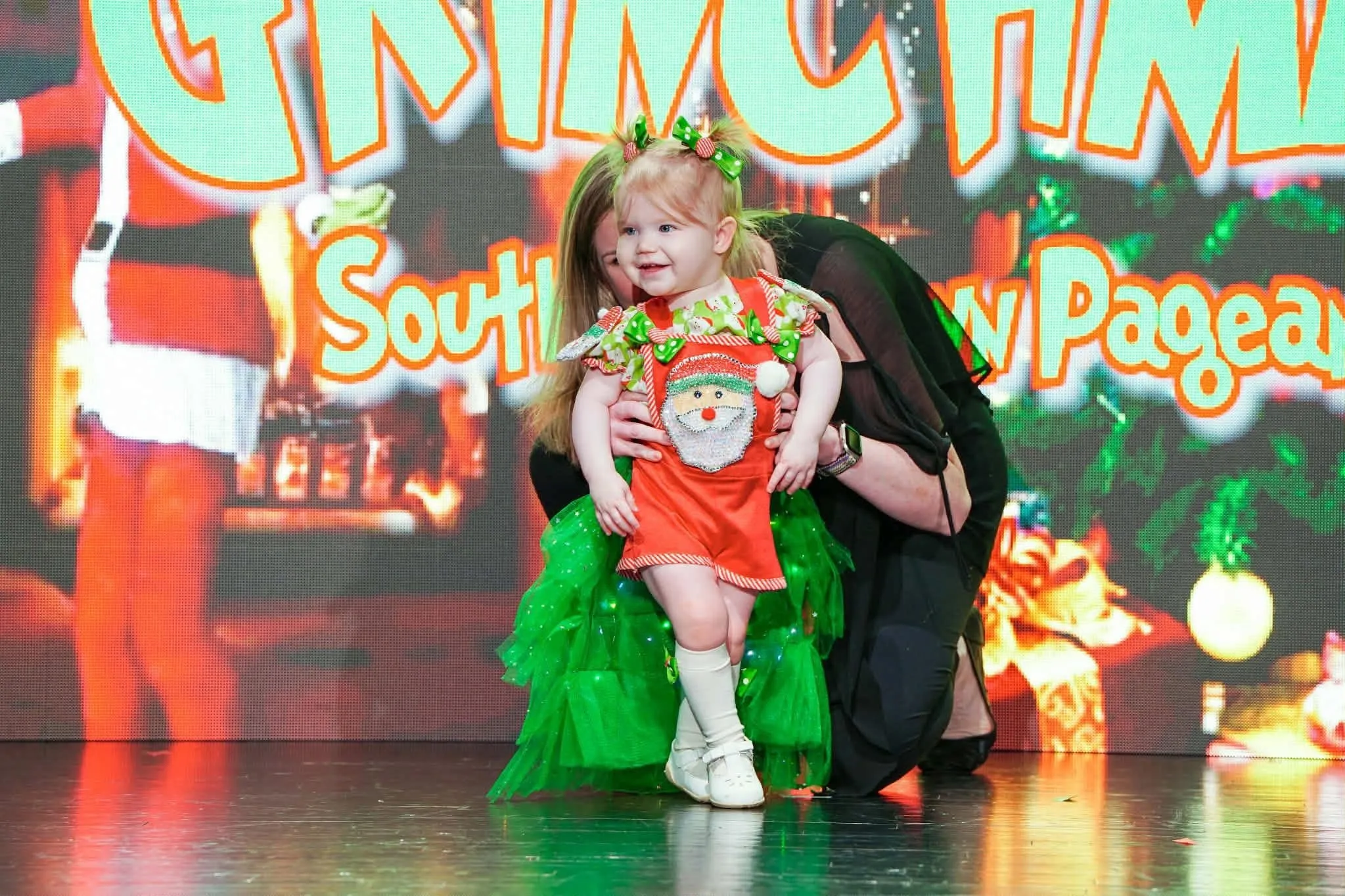 9/24 Mo. Light-Up Santa OOC