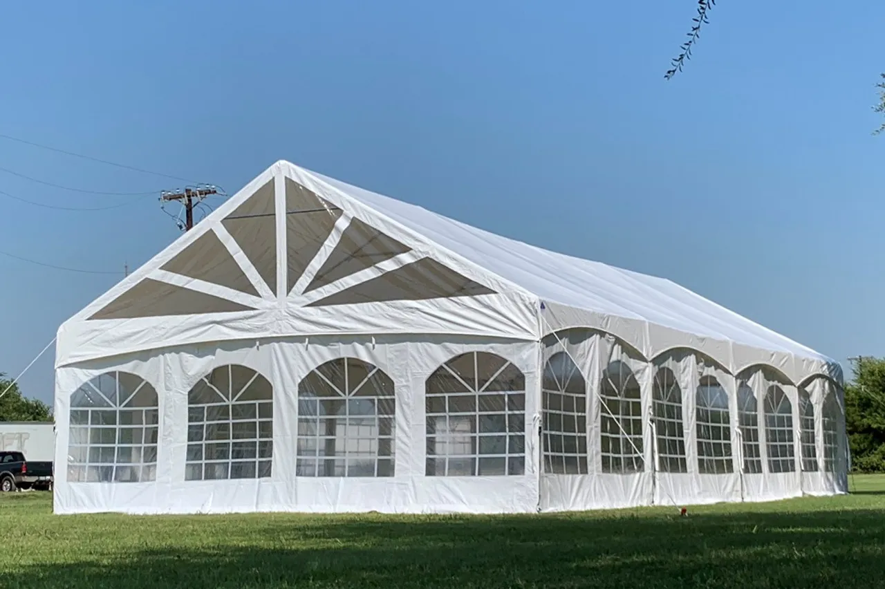 20 x 40 Grand Marquee Frame Tent