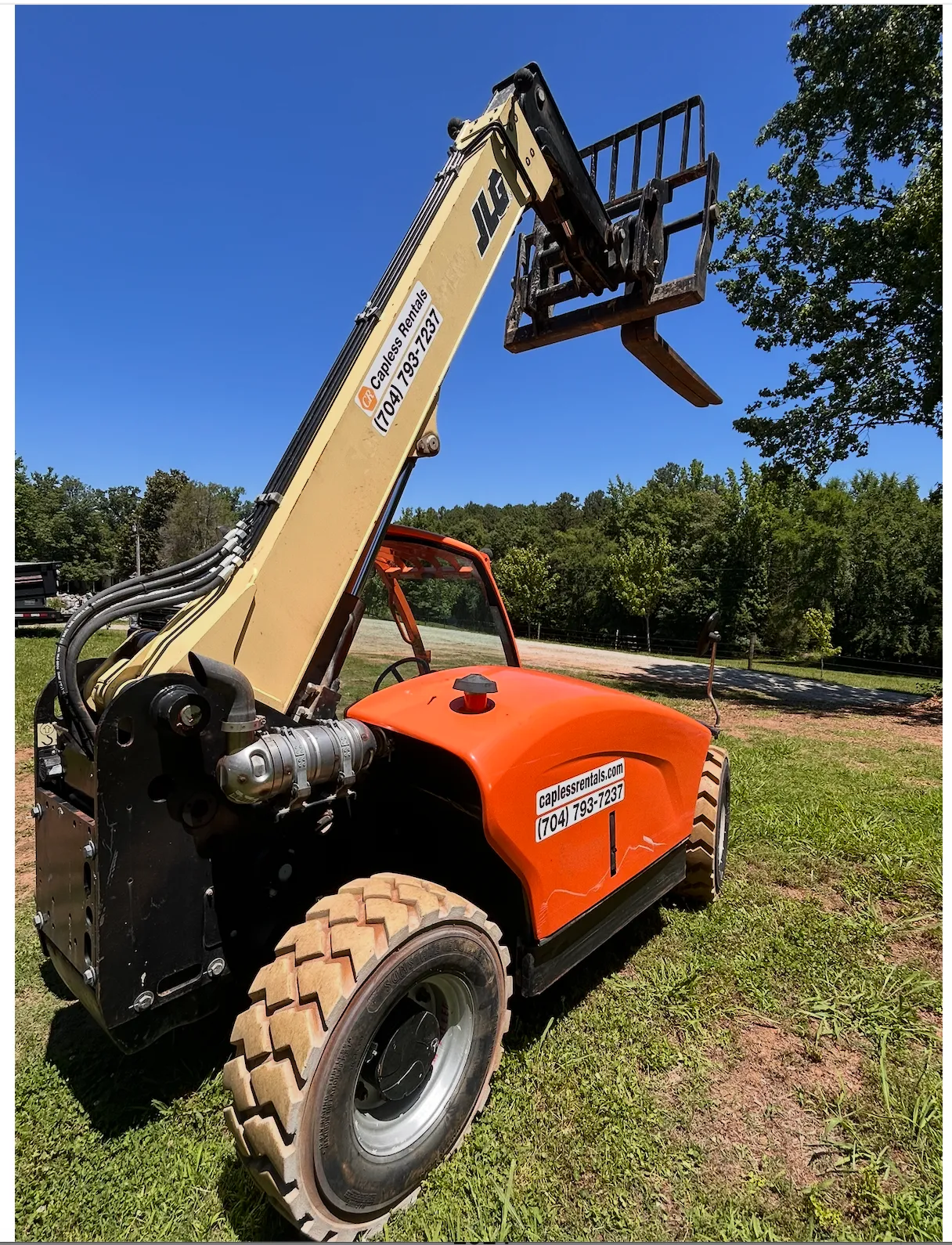 5500 lbs. Telehandler, 18 ft.