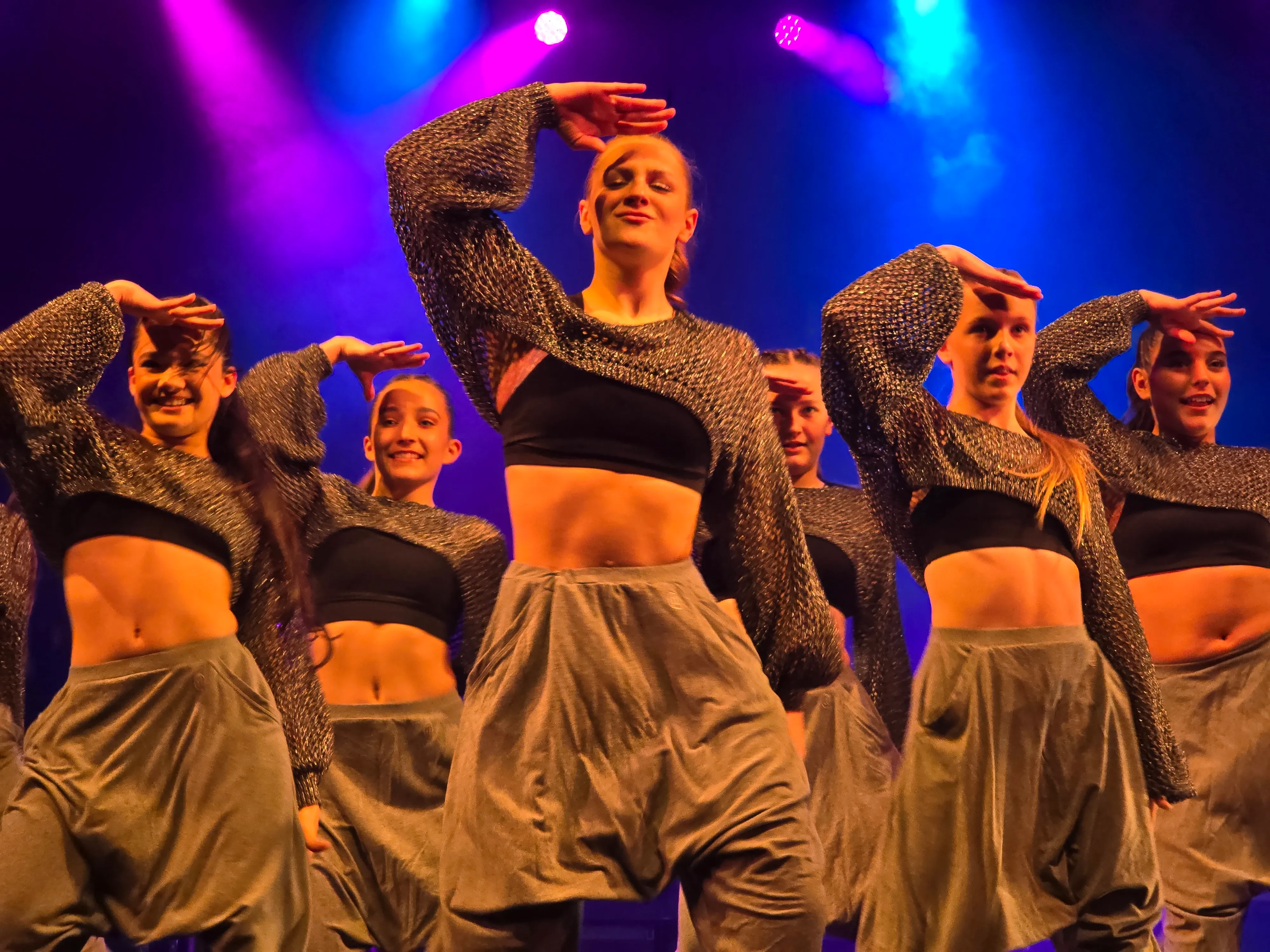 Mesh style grey shiny crop jumper