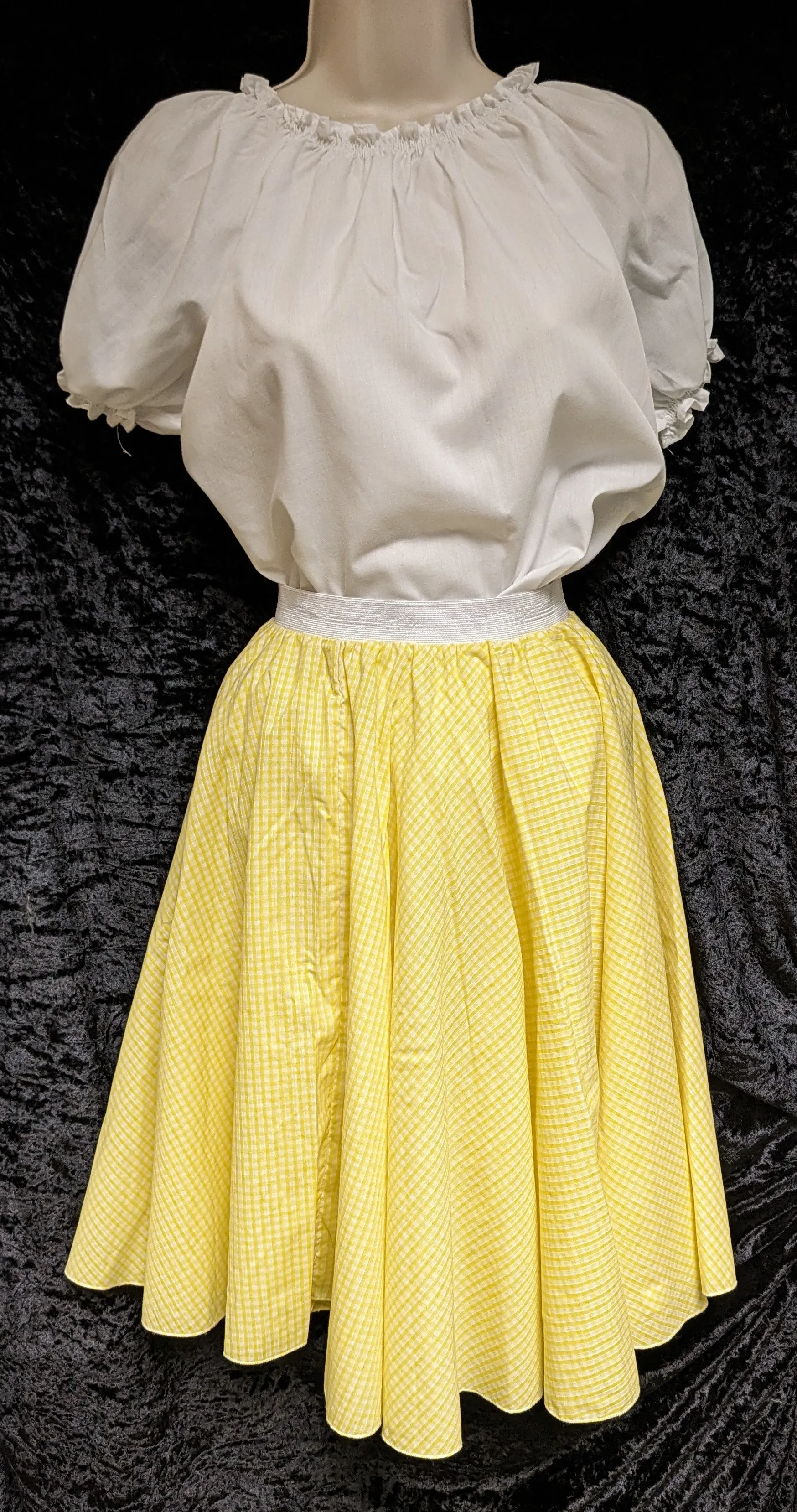 Coloured gingham skirt with elastic waistband