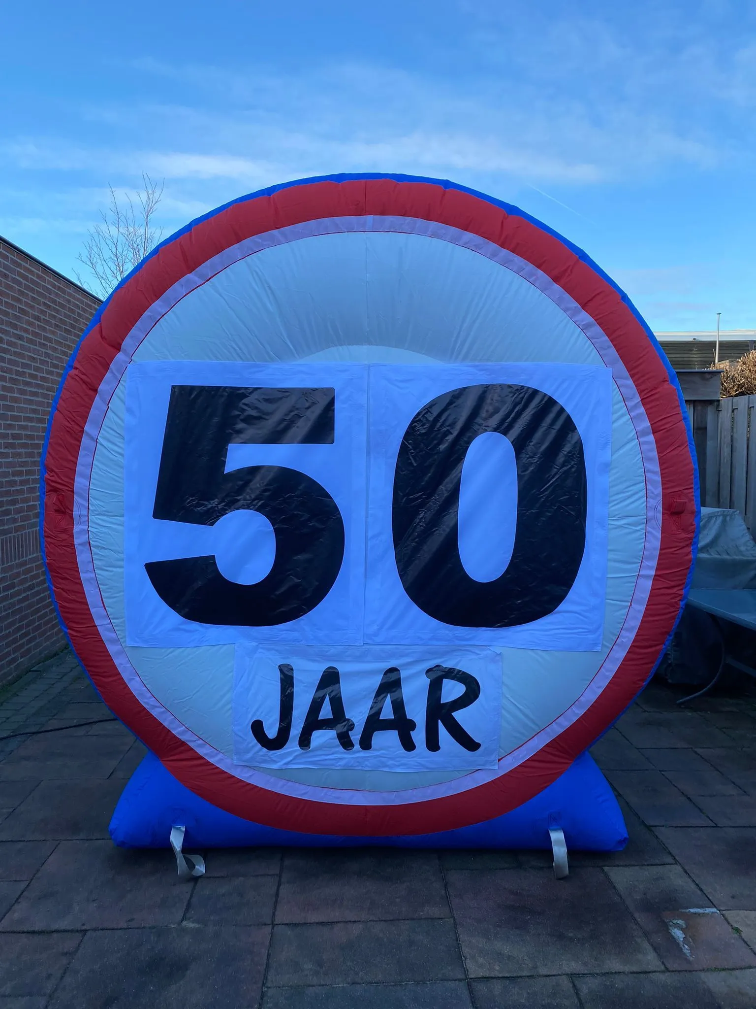 Opblaasbaar verkeersbord