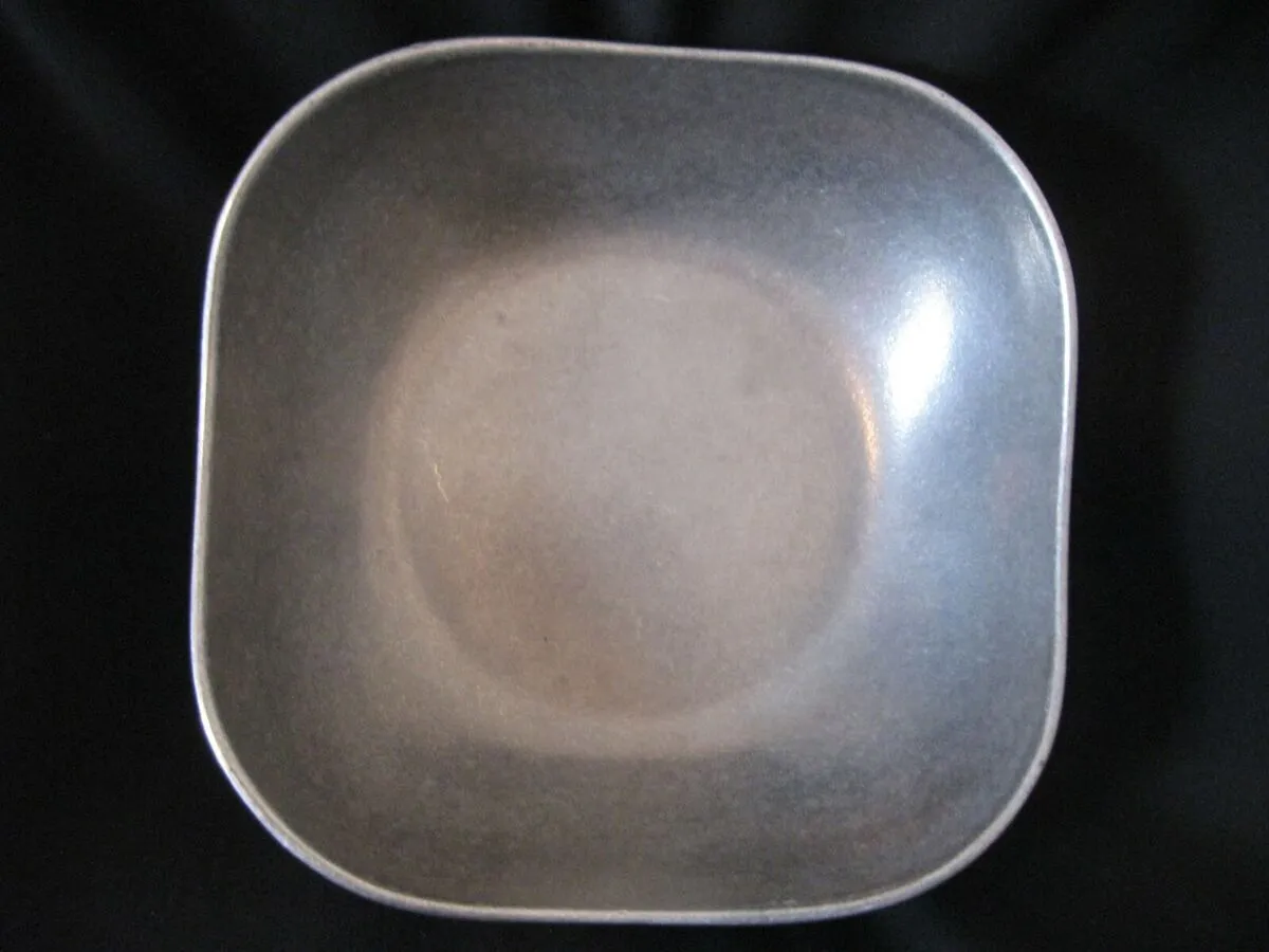 Hammered Deep Bowl (8x8)