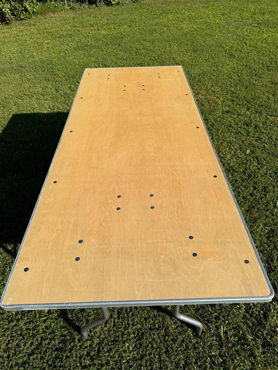 Banquet Table  6' x 30"   (Wood and Plastic tables)