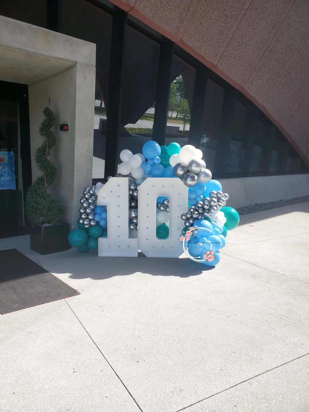 Marque Numbers 10