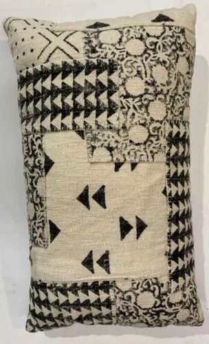 Black/Cream Triangle Print Rectangle Cushions