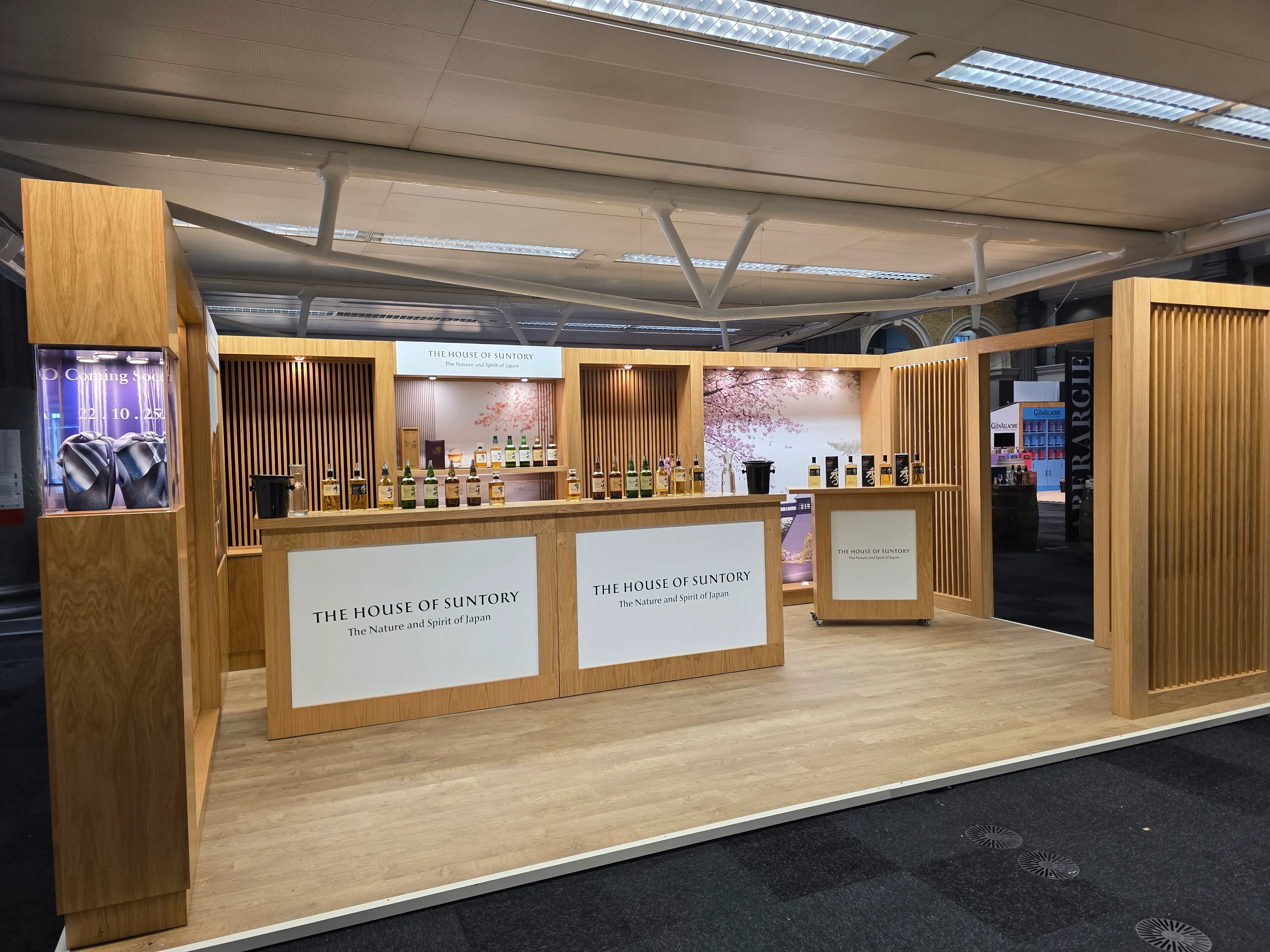 Suntory Stand (Full)