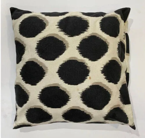 Black/Cream Circle Print Cushions