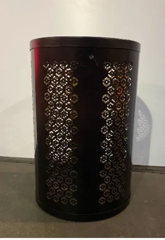 Black Metal Candle Holder