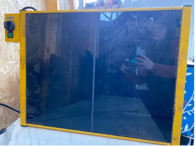 Large Yellow Hotplate