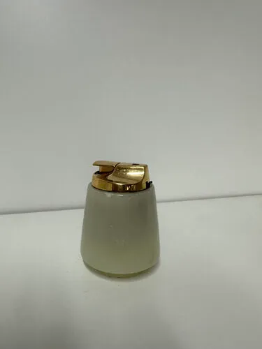 Cream Vintage Onyx Table Lighter