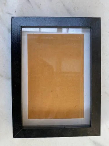 Black Frame (7 x 5) - White inner frame