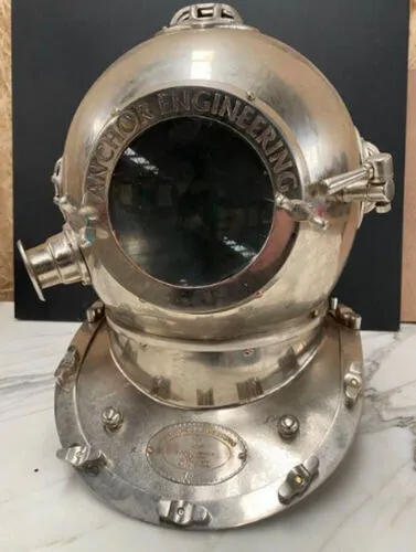 Diving Helmet