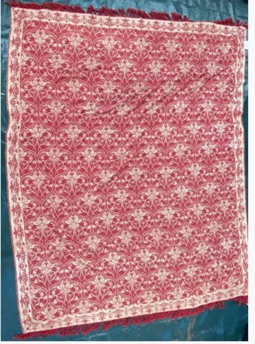 Red Vintage Style Blanket