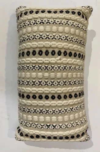 Black/Cream Knitted Rectangle Cushions