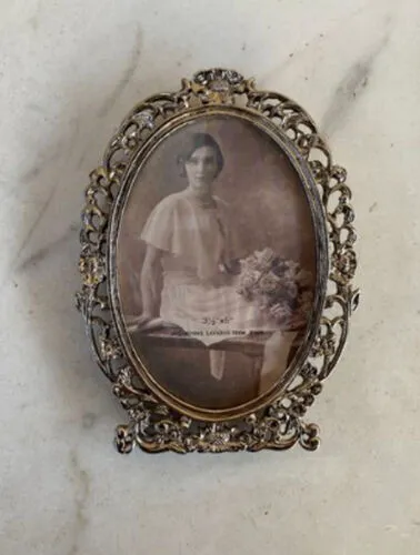 Oval Silver Frame (3.5 x 5)