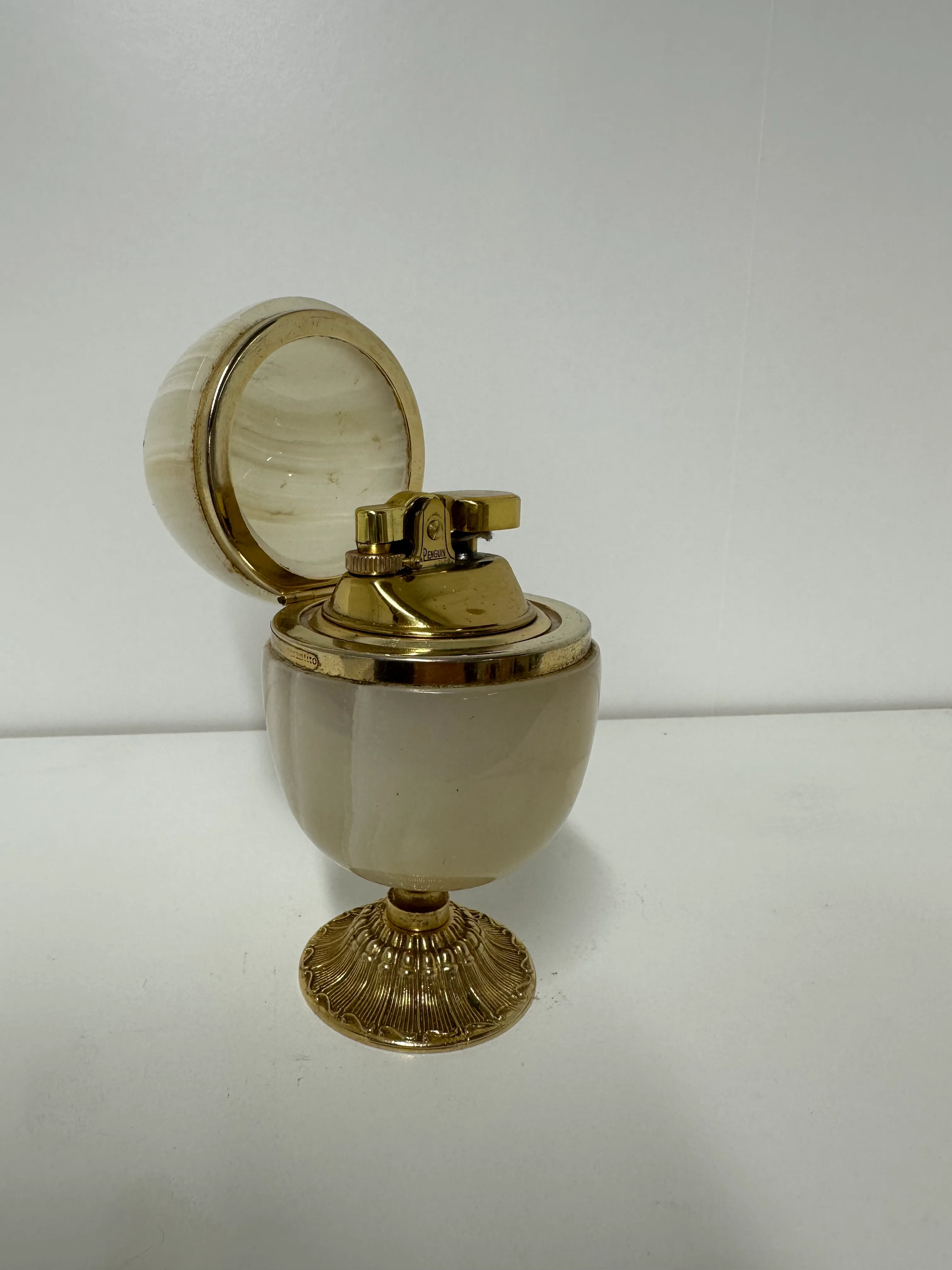 Egg Shaped Vintage Onyx Table Lighter