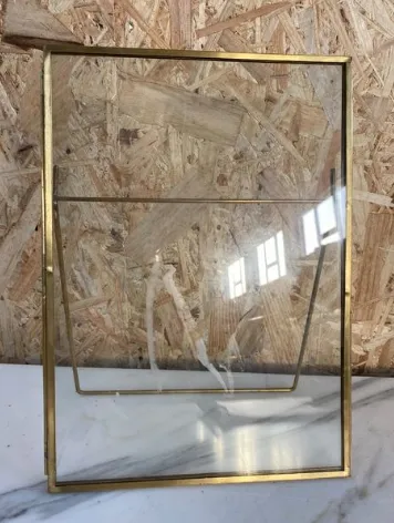 Gold Metal Frame (12 x 8.5)