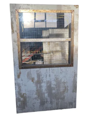 Jack Daniel's Stand - Window Wall (7)