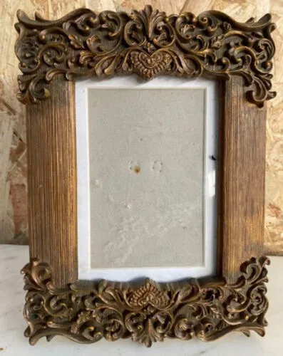 Wooden Effect Ornate Frame (6 x 4)
