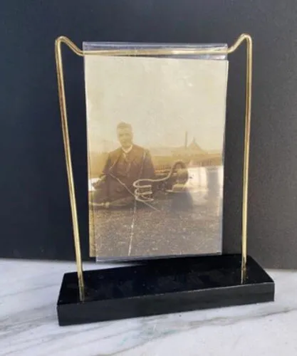 Gold Standing Frame (6 x 4)