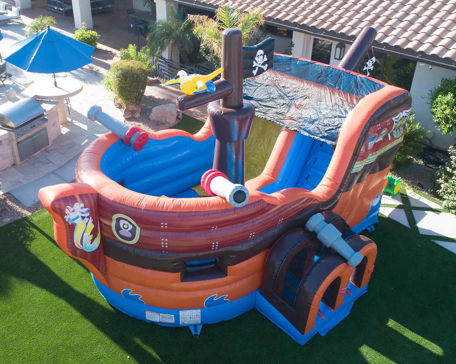 Pirate Ship Bounce & Slide Combo – Dry