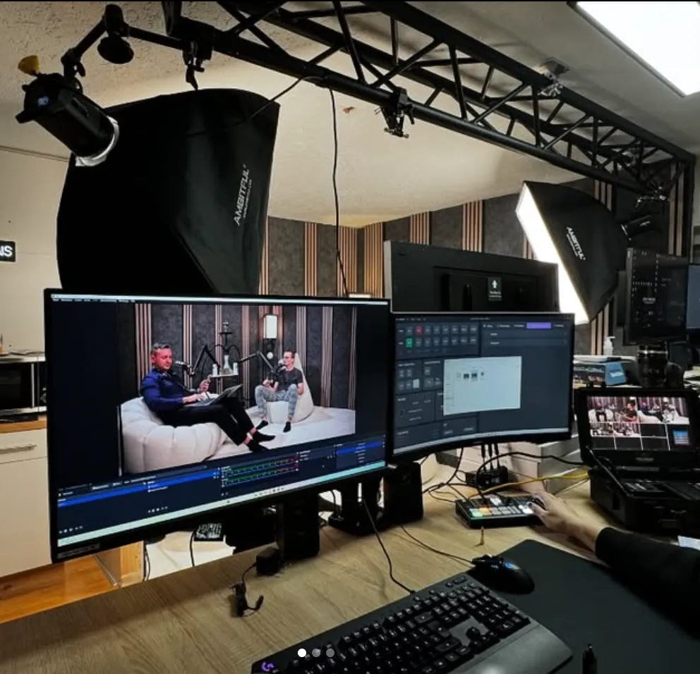 Mobile Podcast Studio