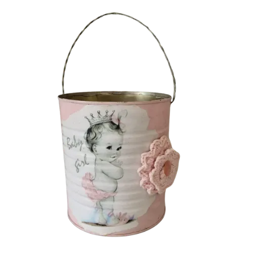 S339 Baby Princess Vintage Tins