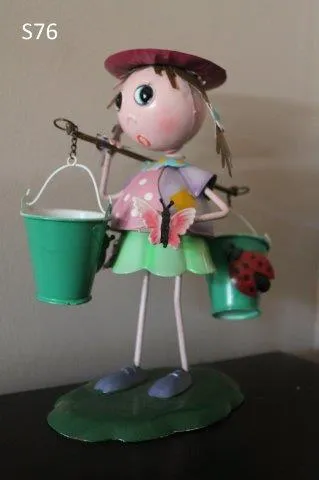 S76 Tin Girl with 2 Buckets