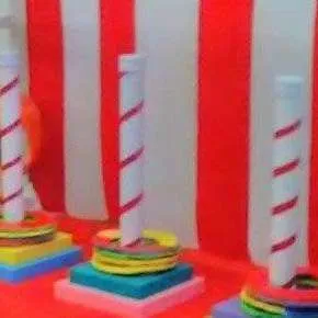 S1124 Carnival Games - Ring Toss