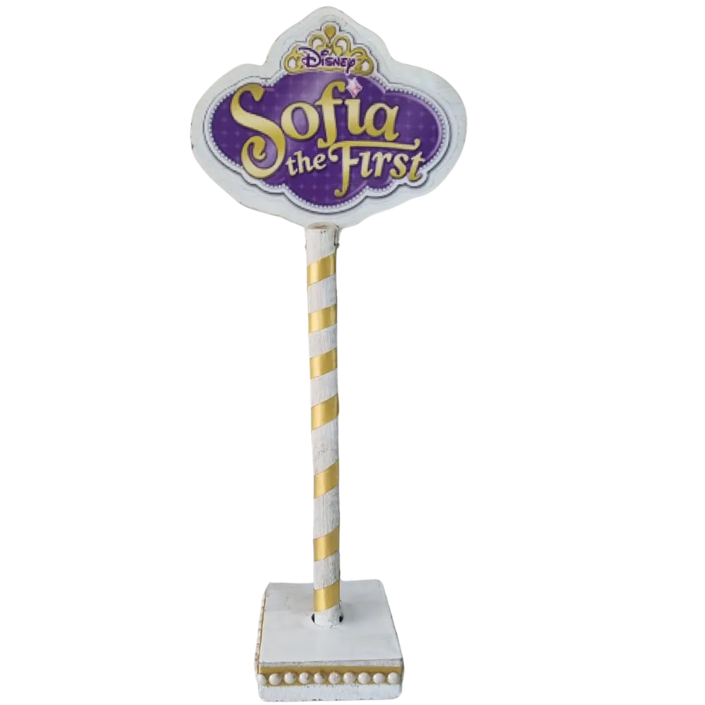 S597 Princess Sophia Stands