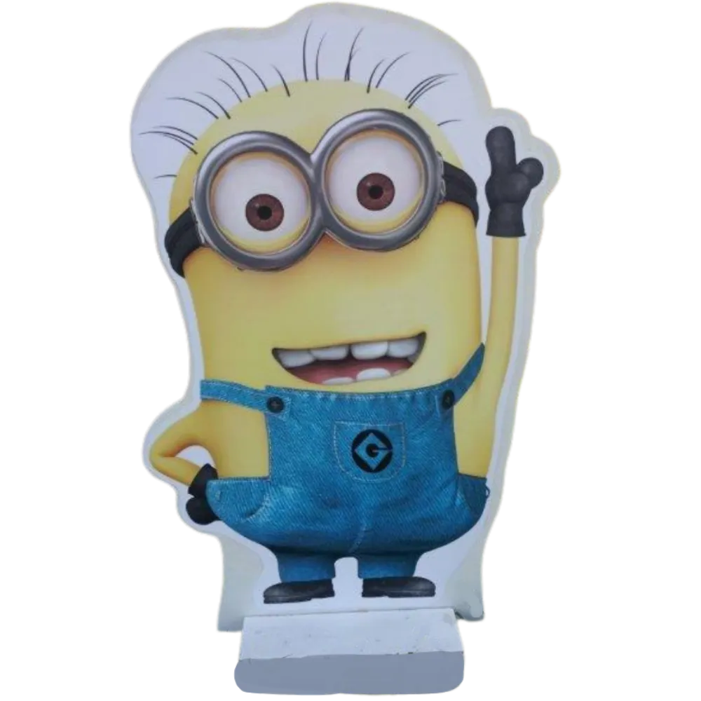 S584 Minion Centre piece