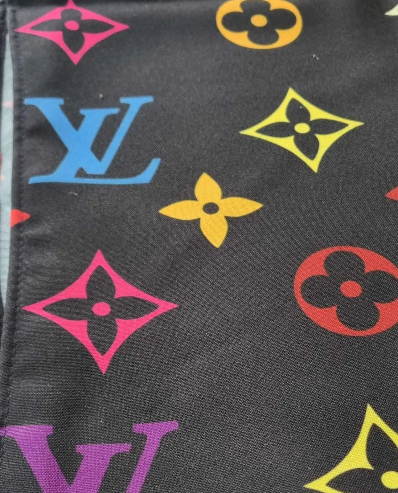 S79 - Louis Vuitton Runner