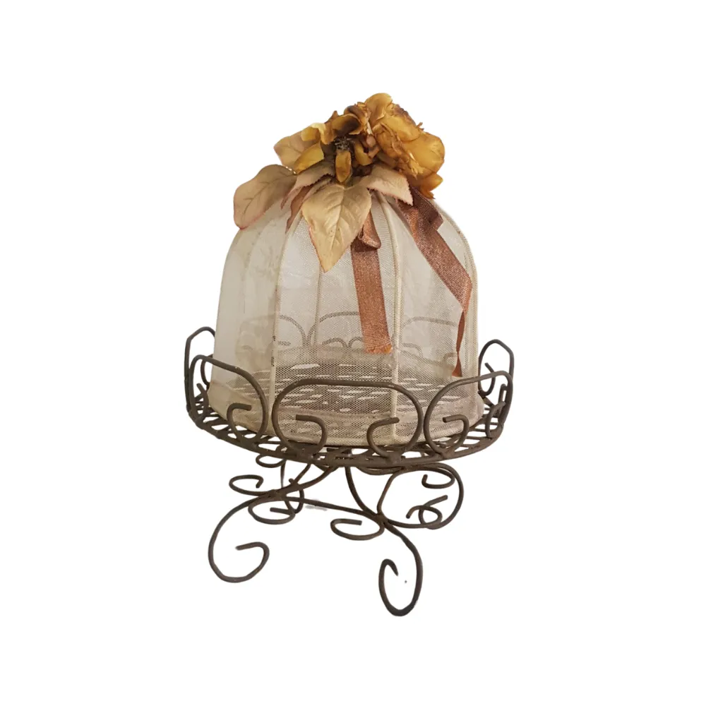 S283 Vintage Cake Stand - Small - 26cm High